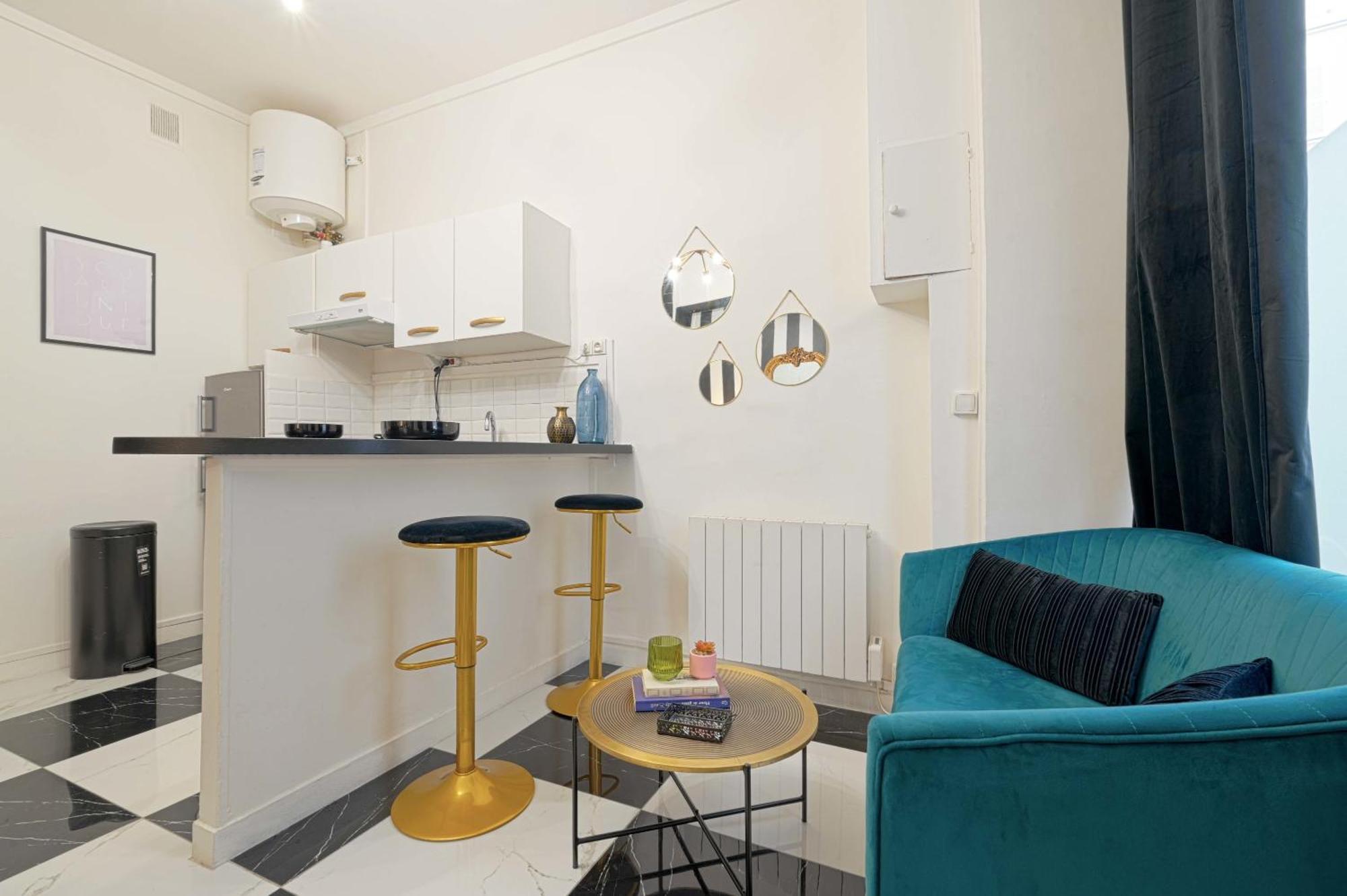 Appartement Fabulous Two Floor In 9th Parijs